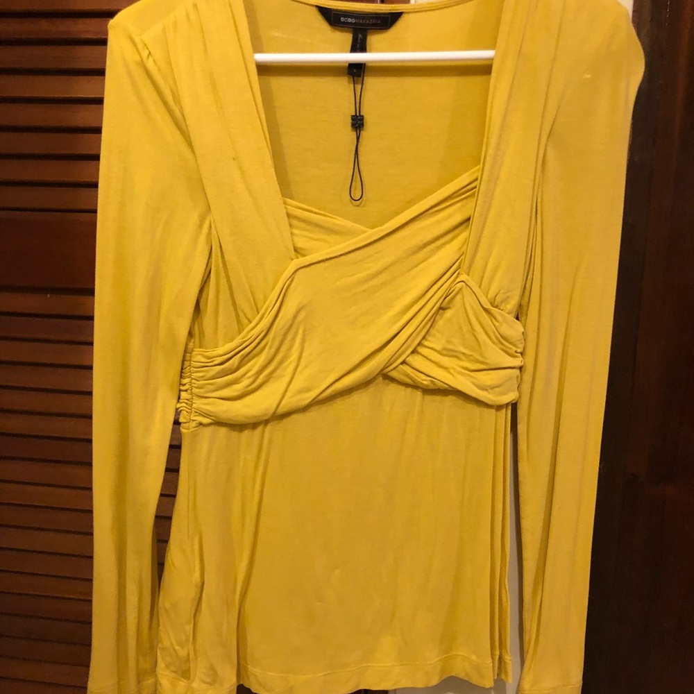 🛑 sold 🛑 Mustard long sleeve stretch Blouse